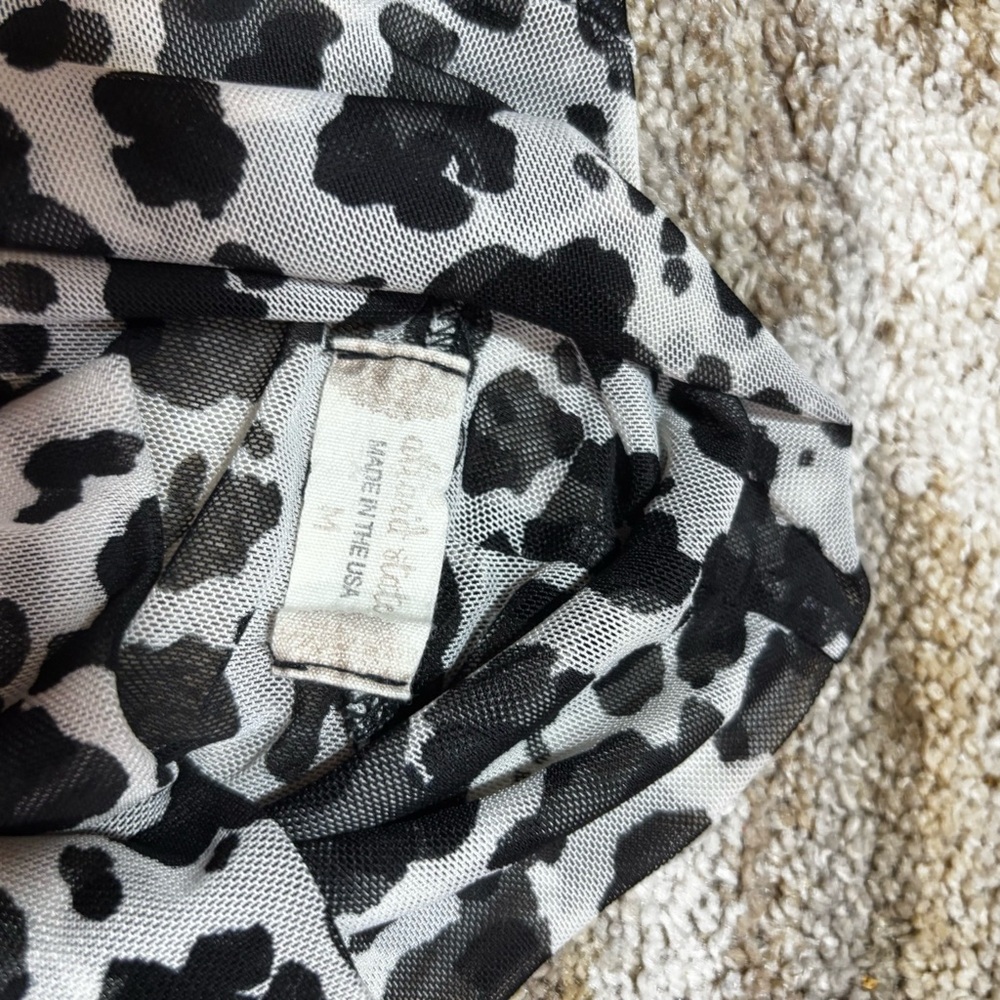 Altar’d state‎ mesh cowprint top medium - Picture 3 of 3